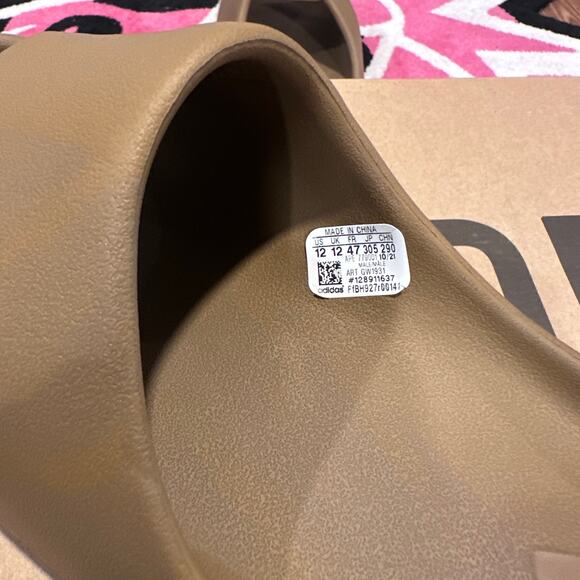 adidas Yeezy Slide \